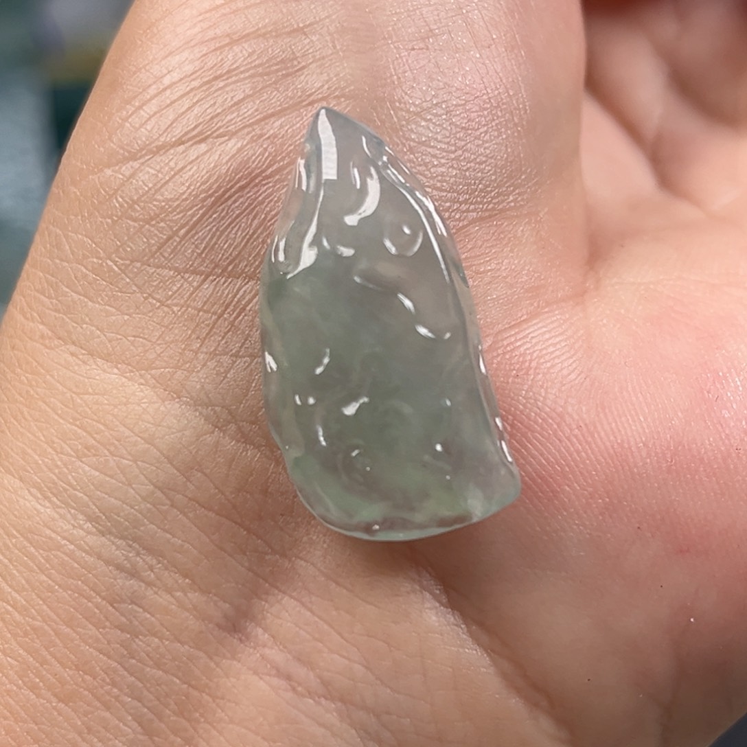定制翡翠未镶嵌翡翠挂件