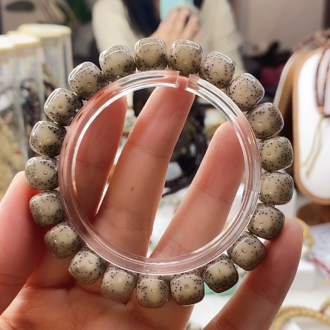 星月菩提手串卡11糯冰灰白牛毛星C