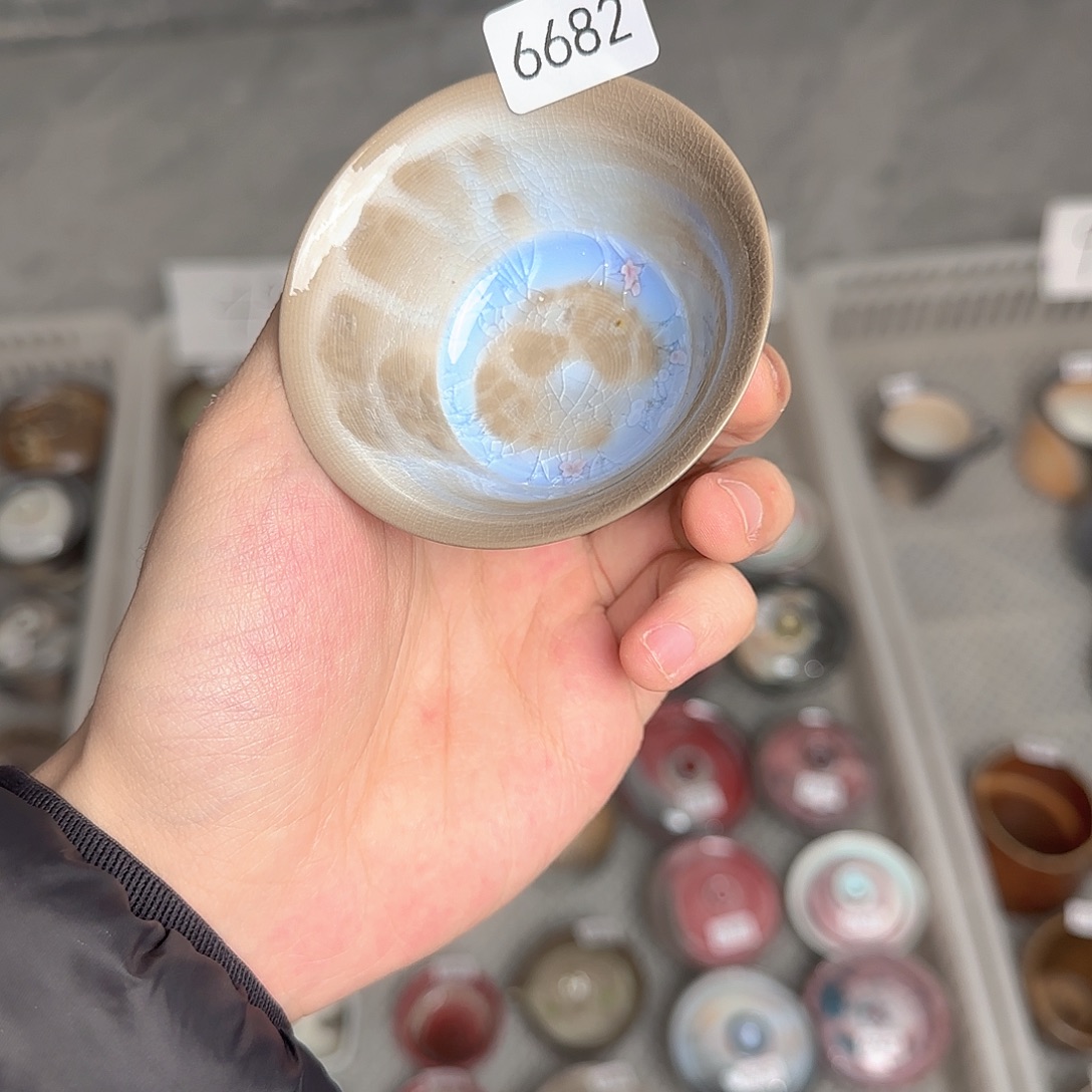 6682？hvnvghchbhkvhjb