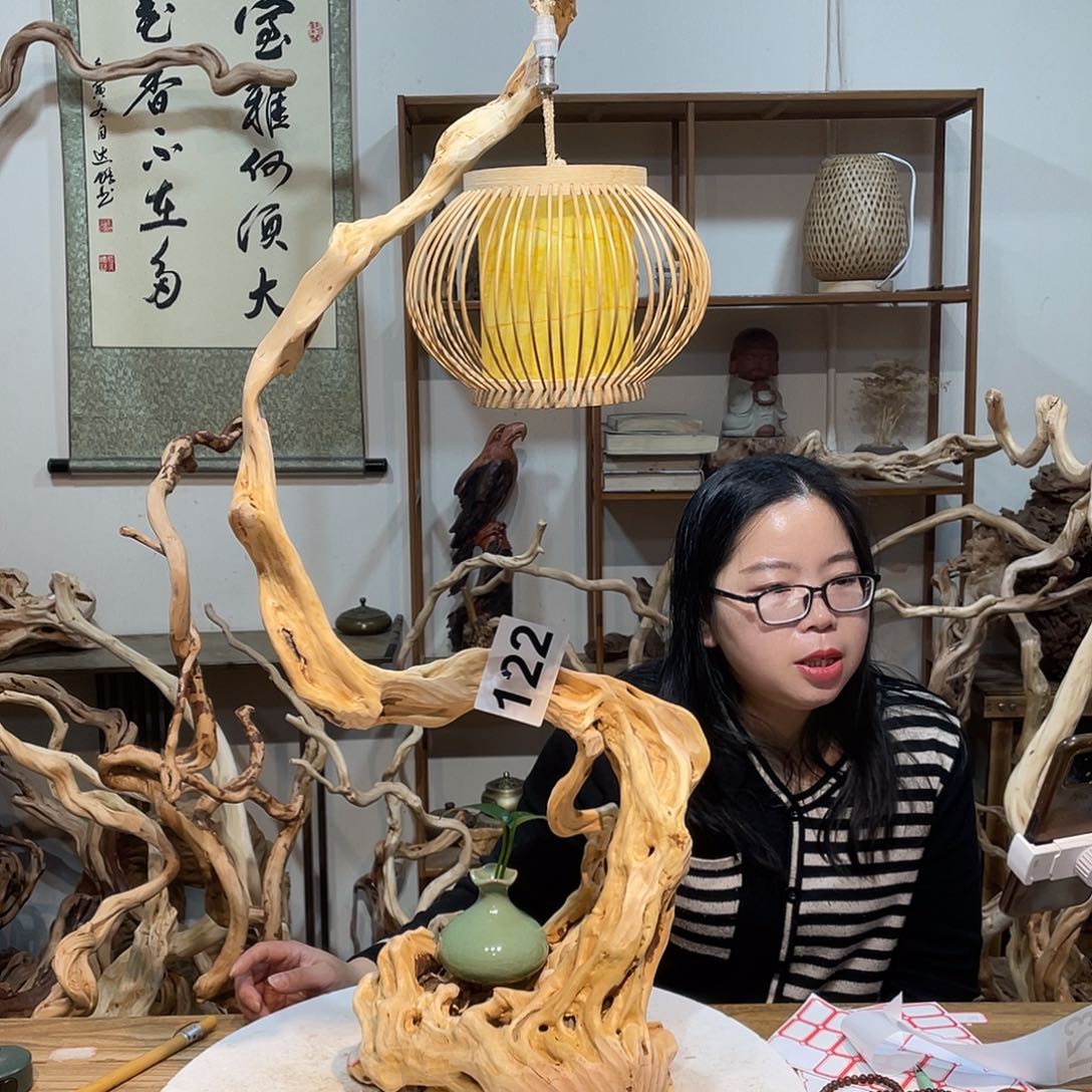 柏木用****7杜鹃根根艺摆件