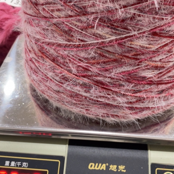 甜***悠貂毛白色一斤毛线