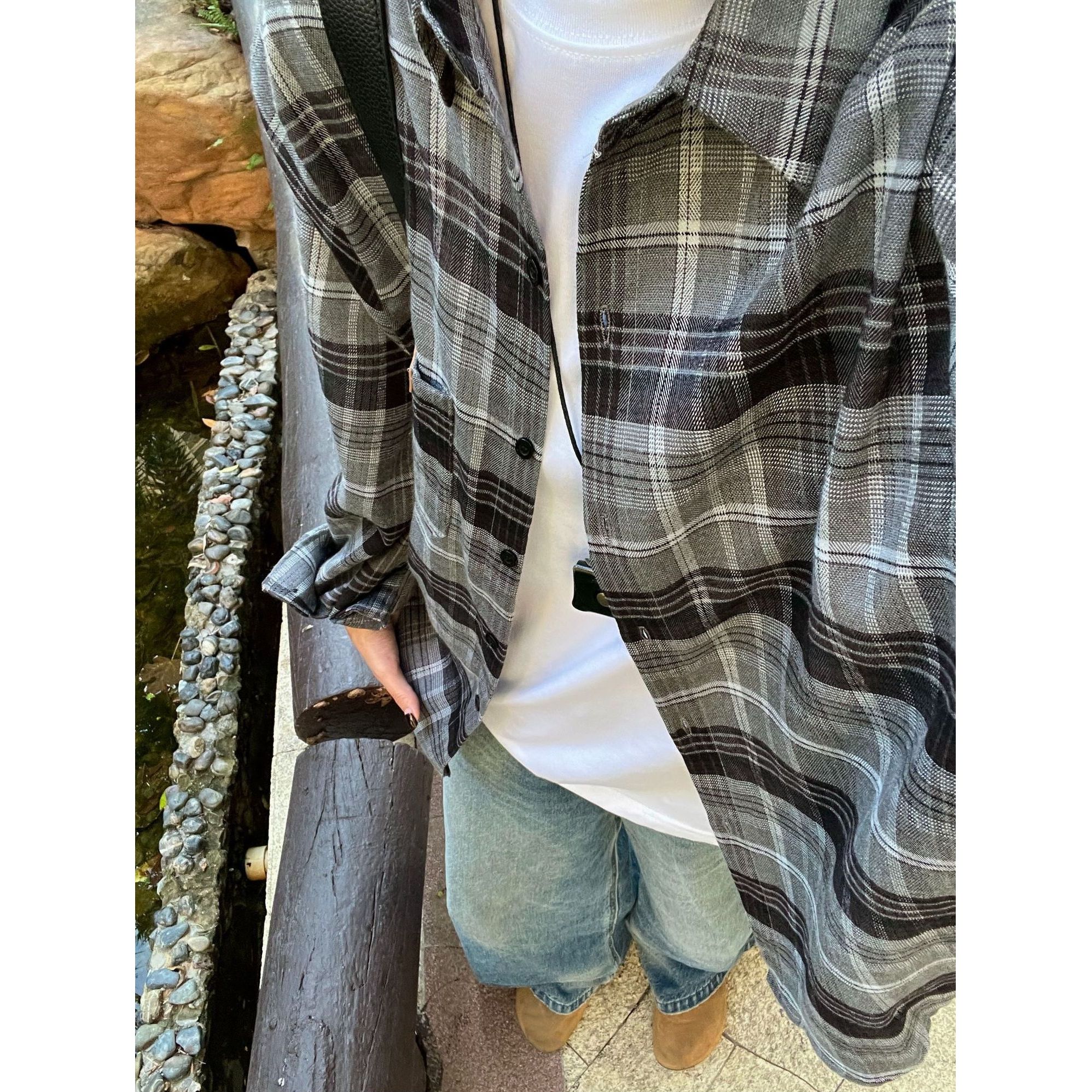 复古港味格子衬衫女早秋季设计感小众百搭上衣高级感长袖衬衣外套