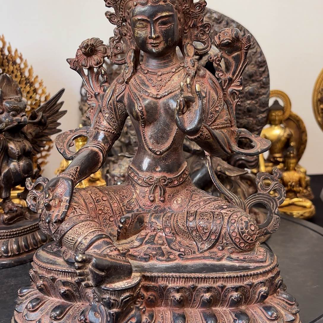 绿度母藏佛黄铜摆件