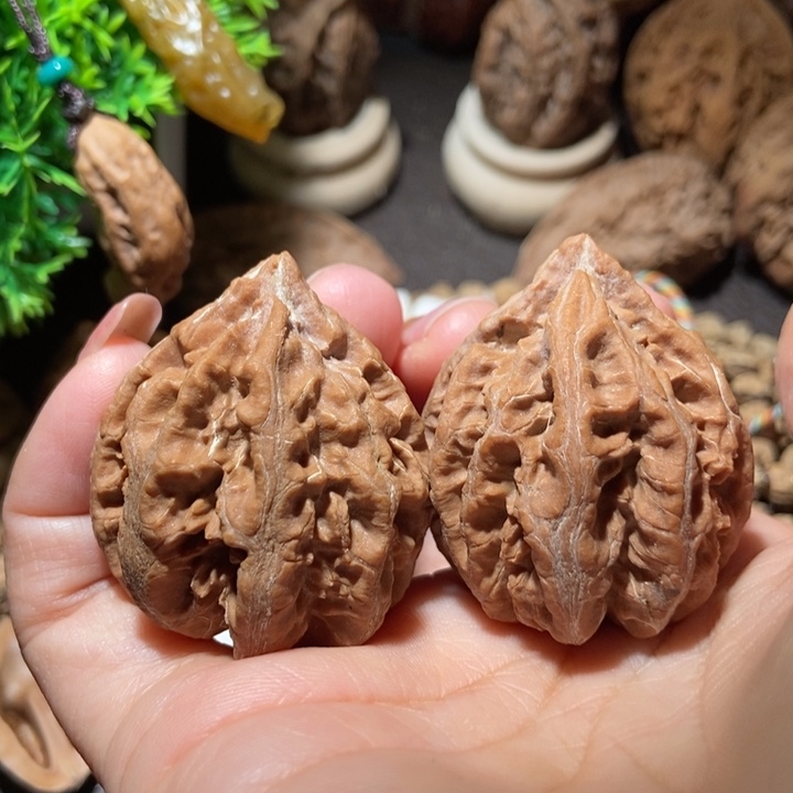 把件文玩核桃东北楸子小雪61