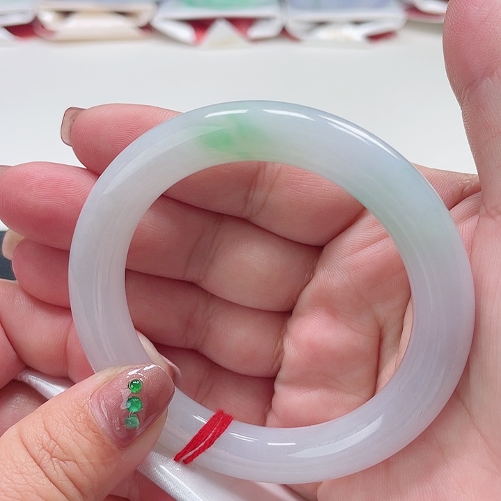 翡翠手镯未镶嵌缅甸翡翠手镯56圈