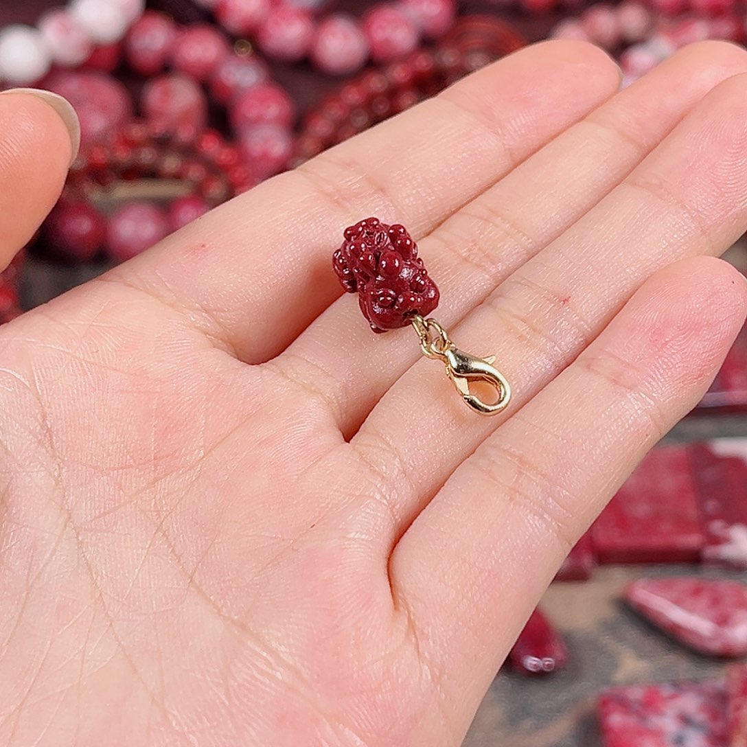 含辰砂工艺品小挂件