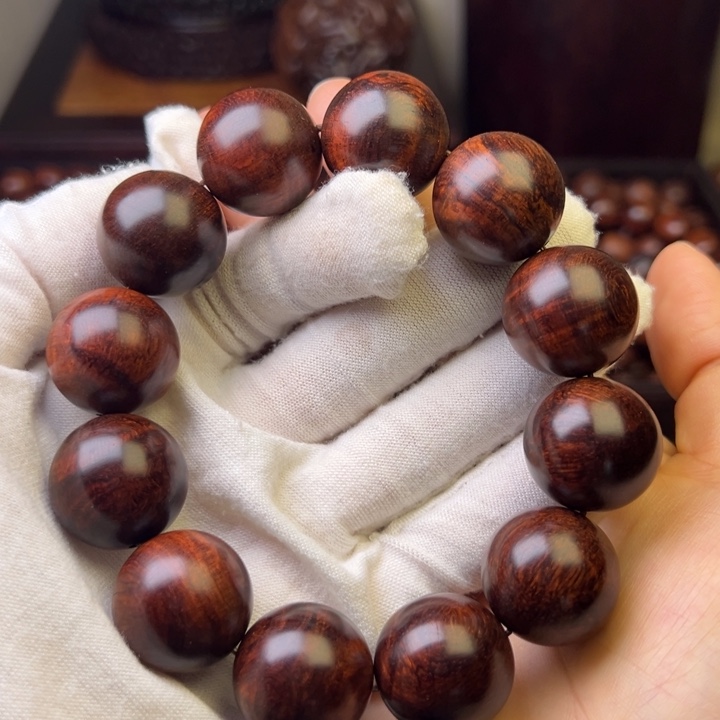 华***场黄花梨/降香黄檀2.0 紫油梨沉水