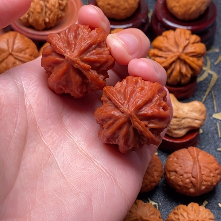 吊坠文玩核桃八棱