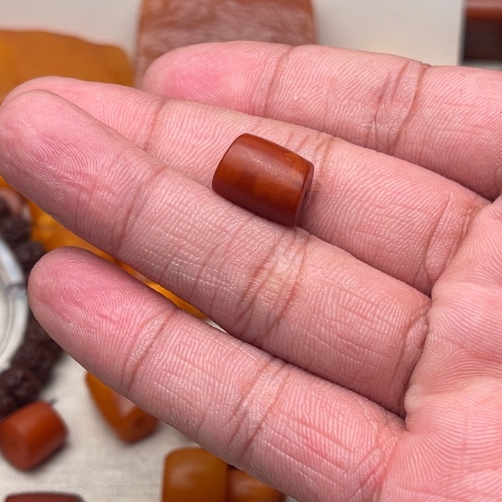 _***琥珀未镶嵌裸石蜜蜡马蹄