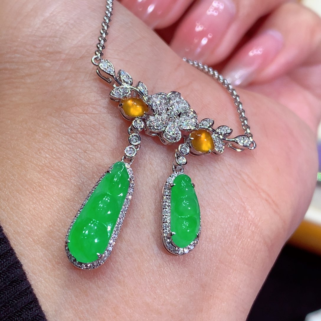 翡翠18K金镶嵌吊坠(不含链)