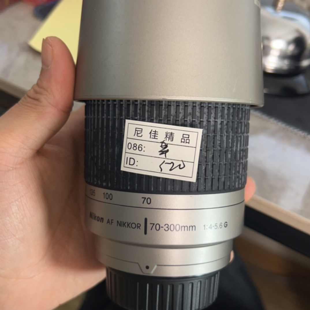 9新 Nikon/尼康 Canon/佳能 - 卡口 二手单反相机/镜头（无配件）