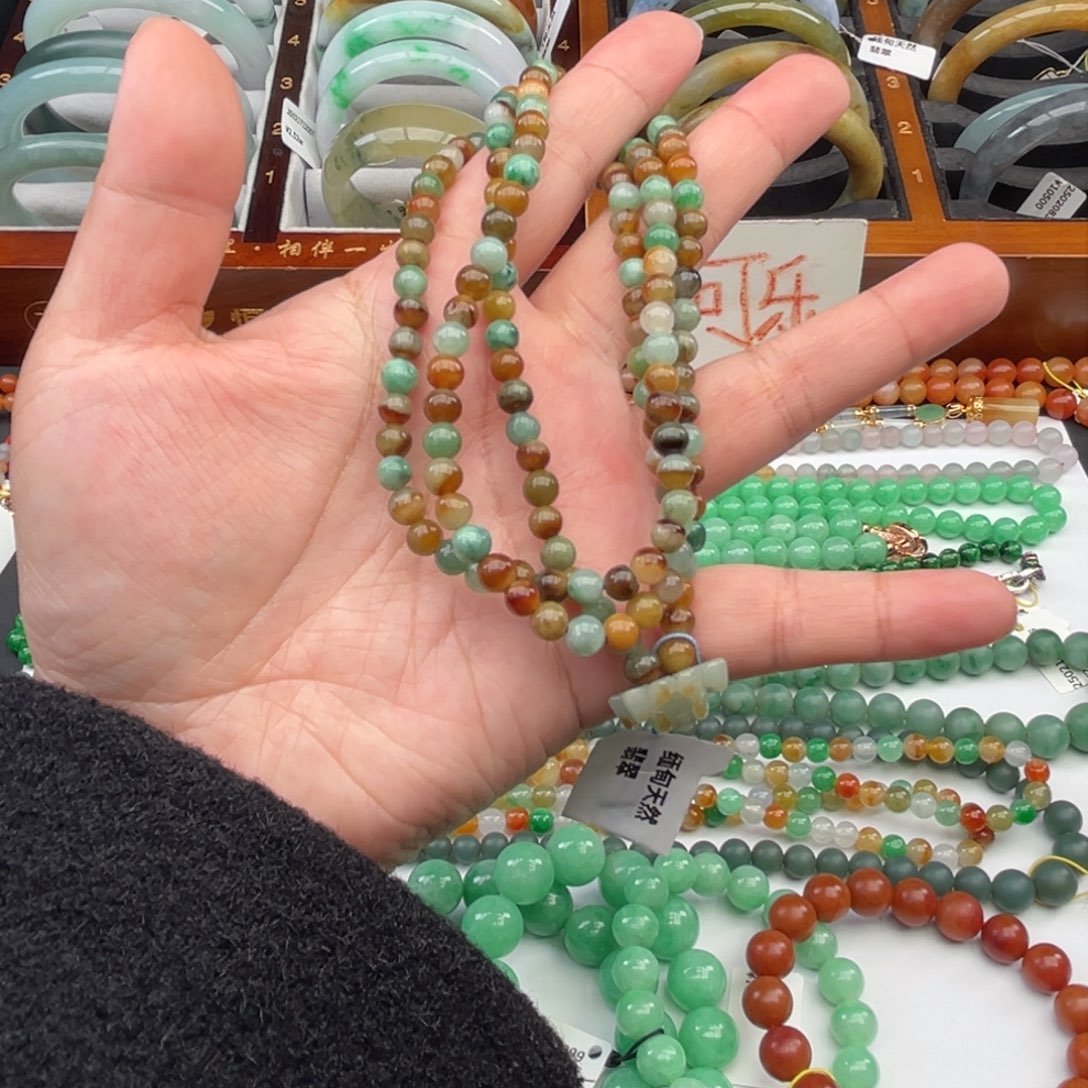 翡翠毛衣链未镶嵌