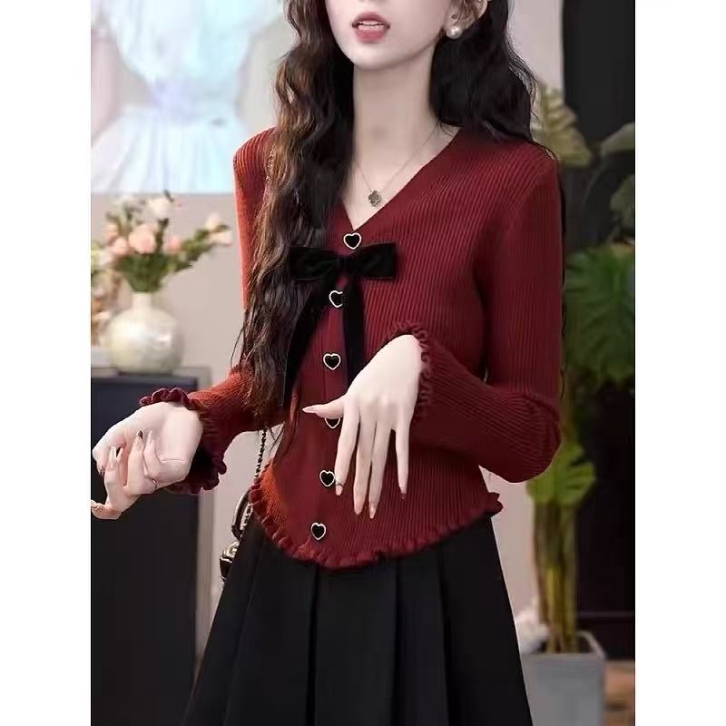 大码女装胖mm圣诞节过年红色木耳边毛衣秋冬季新款内搭针织打底衫