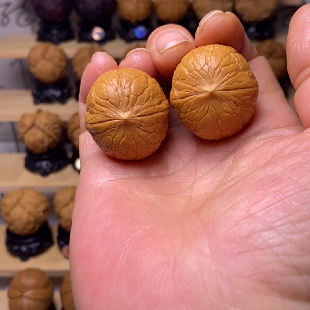 桃核吊坠////////////////：///1