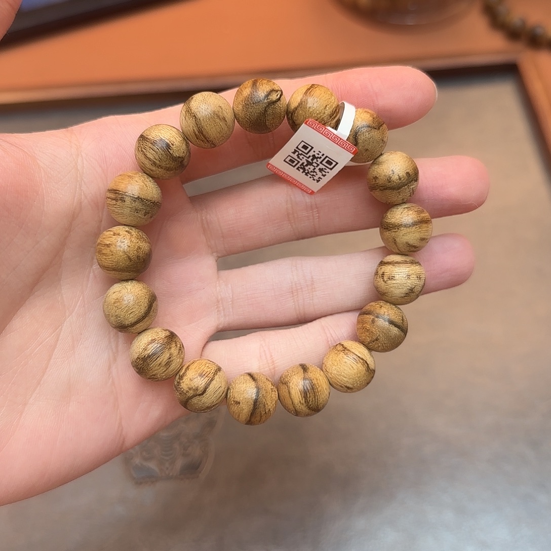 贰****手串沉香CL674，正区达拉干虎斑单圈