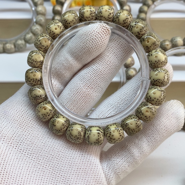 手串星月菩提7号单凤眼微走色11.5/10.5