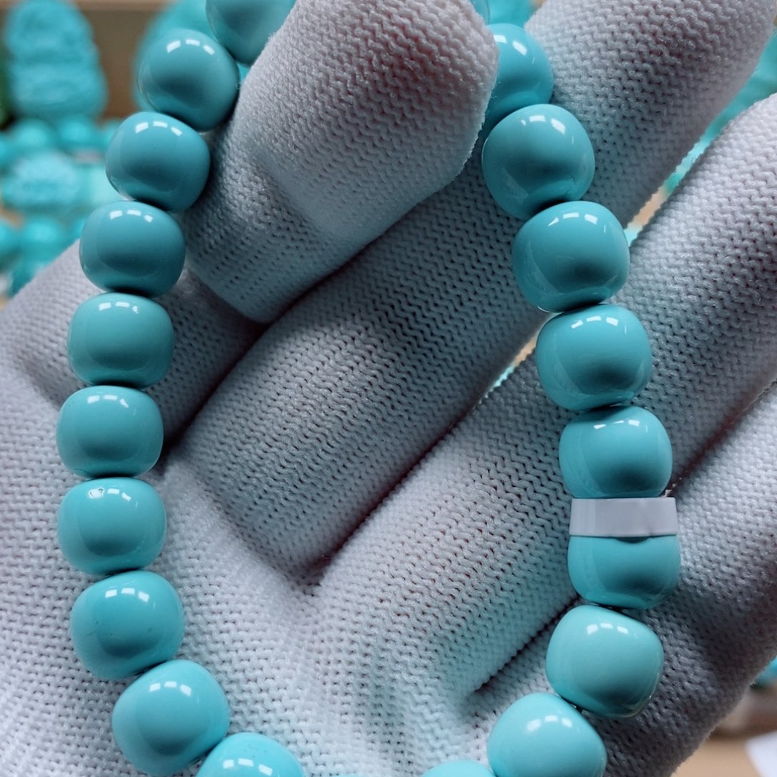 绿松石珠宝奇石未镶嵌文**略