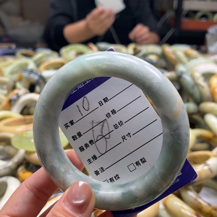 十***戈蛇纹石玉未镶嵌手镯