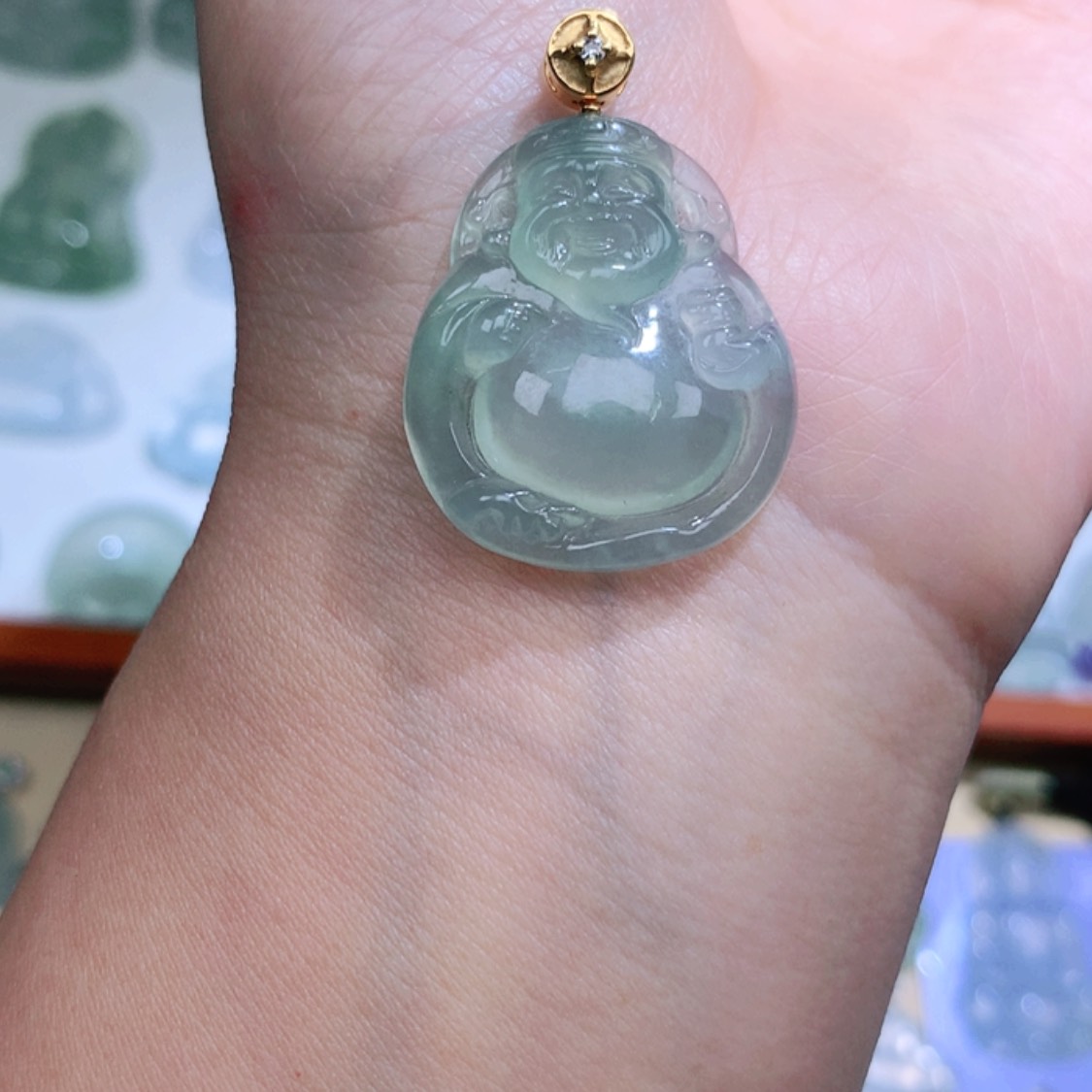 【闪购商品】翡翠颈饰18K金镶嵌财神爷