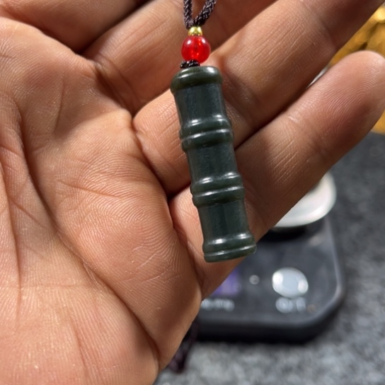 【闪购商品】和田玉颈饰未镶嵌燃*