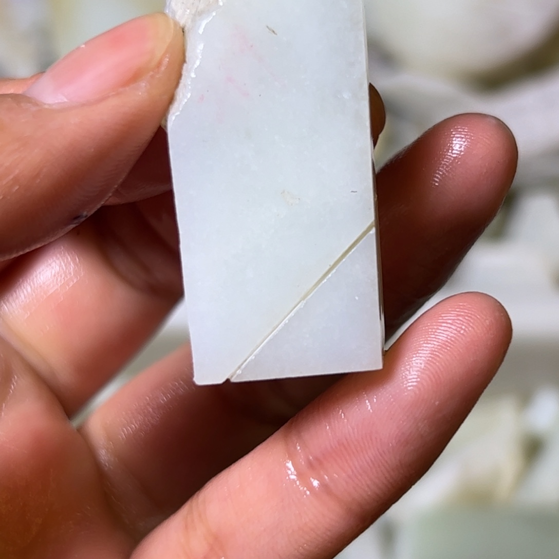 和田玉未镶嵌项链