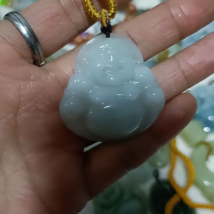 翡翠颈饰未镶嵌吊坠