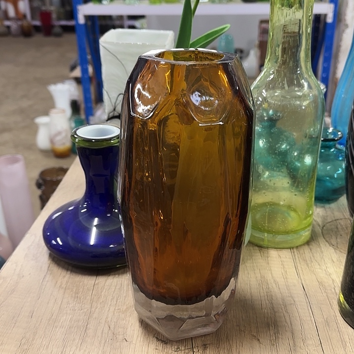 厚壁瓶口磕小口高25口径6