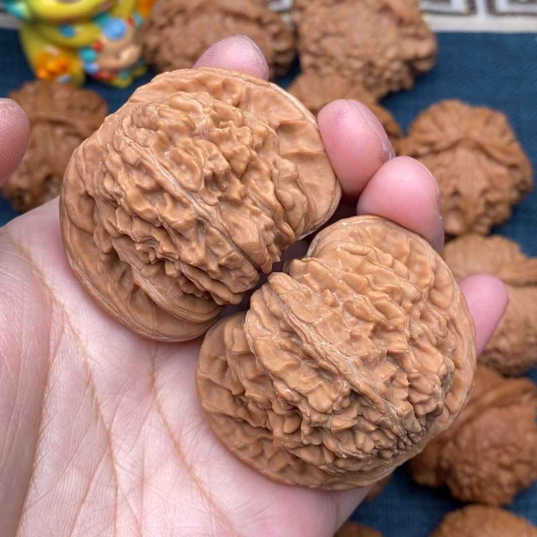 文玩核桃把件47毕业汉高楼全品