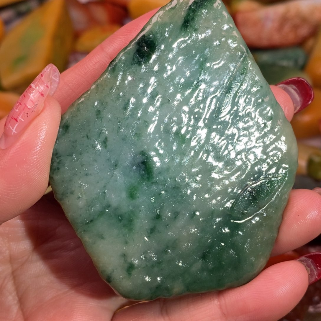 翡翠颈饰未镶嵌缅甸翡翠