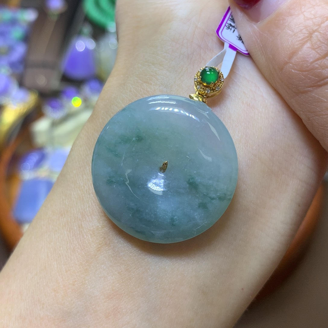 【闪购商品】翡翠颈饰18K金镶嵌翡翠