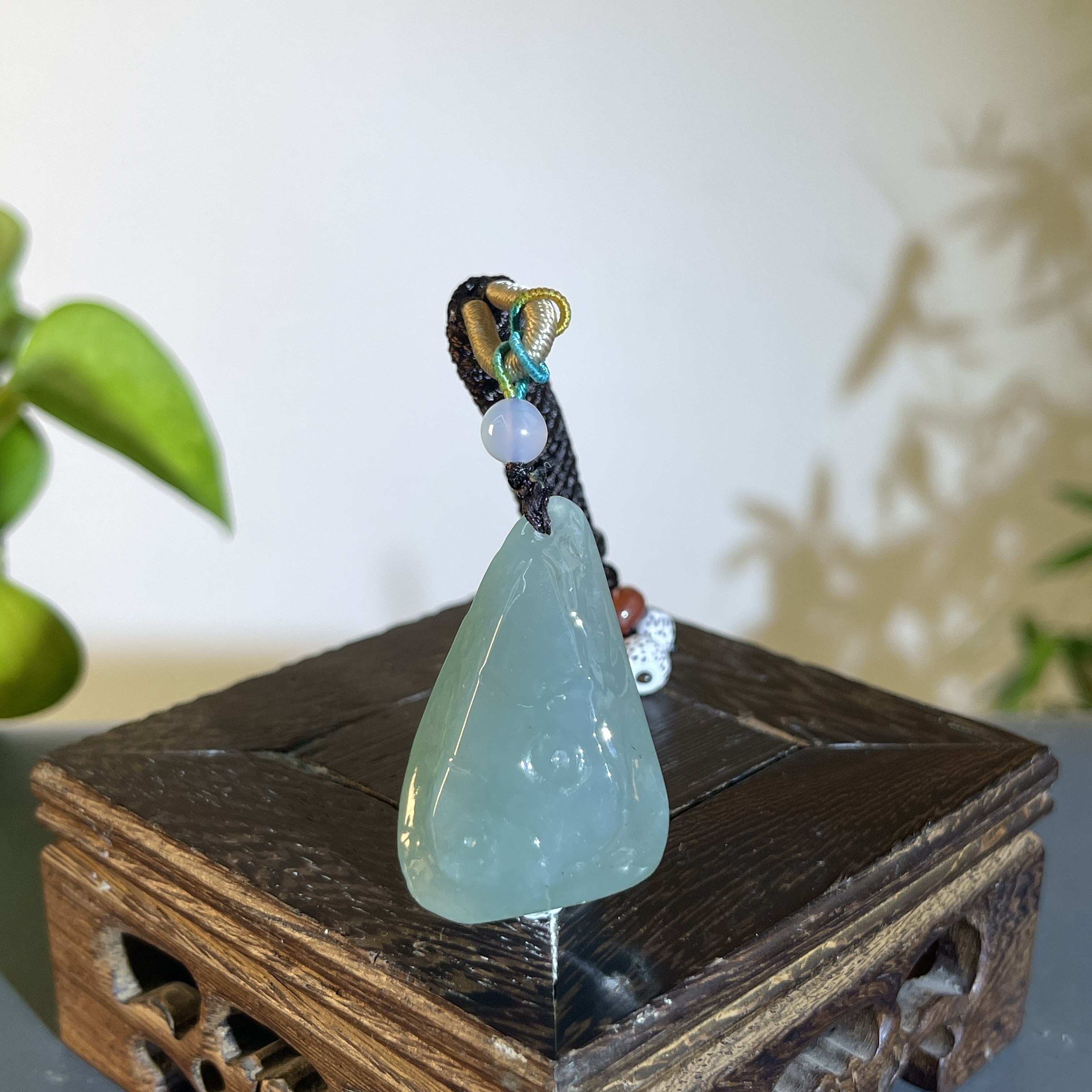 JXW28-40  精品天然翡翠A货原石吊坠