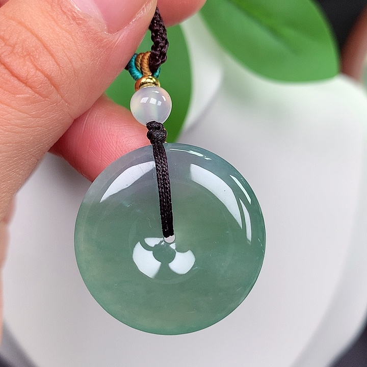 颈饰未镶嵌翡翠平安扣 24.7x5.4mm