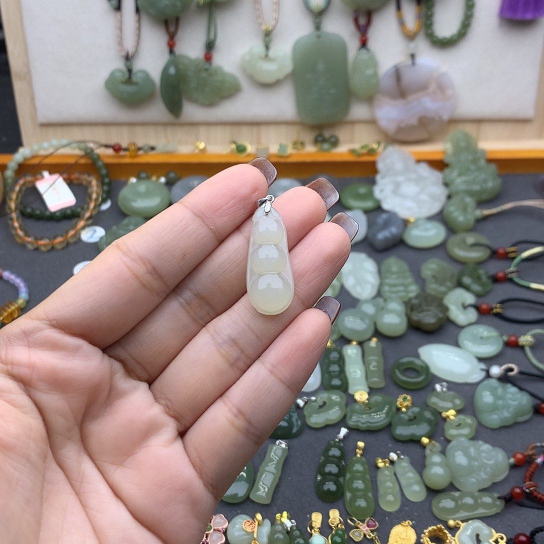 和田玉吊坠(不含链)银S925镶嵌