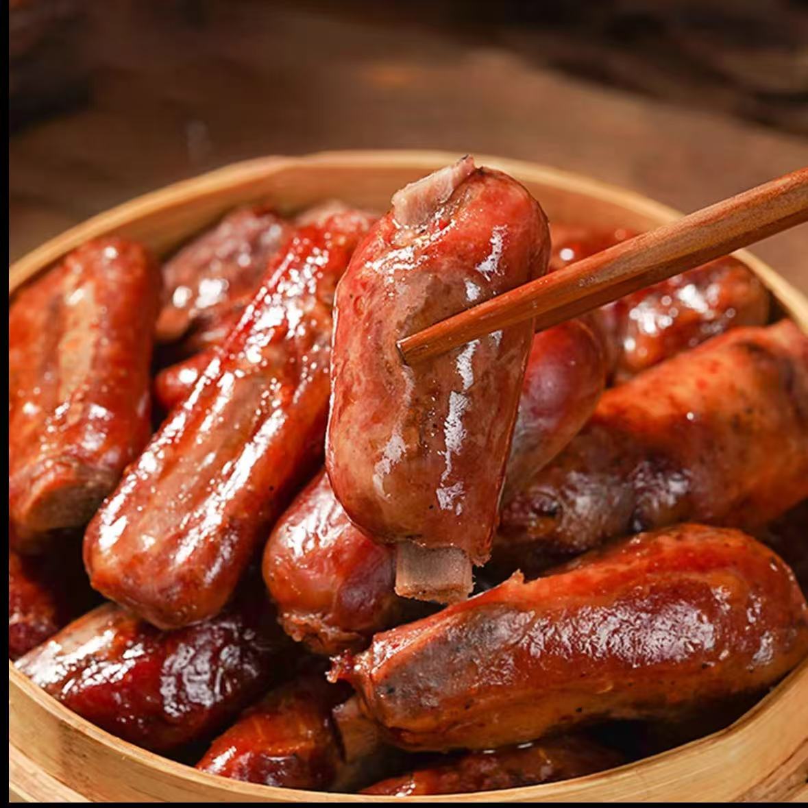 贵州特色排骨灌制香肠传统熏制地道腊味