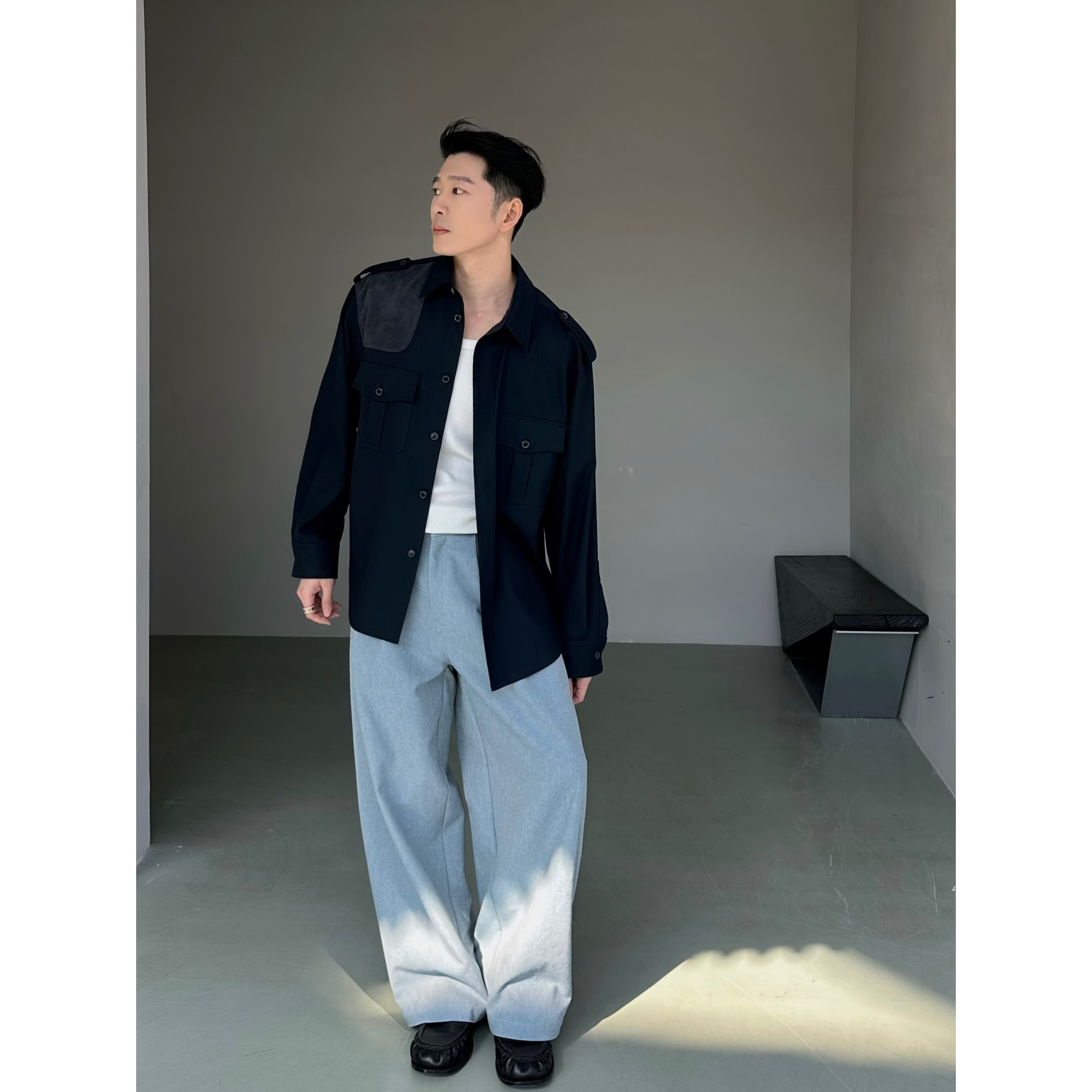 【25春夏】春日顶男/仿麂皮结构拼接肩章袖衬衫外套