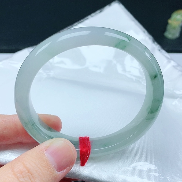 【闪购商品】翡翠手镯未镶嵌天然翡翠