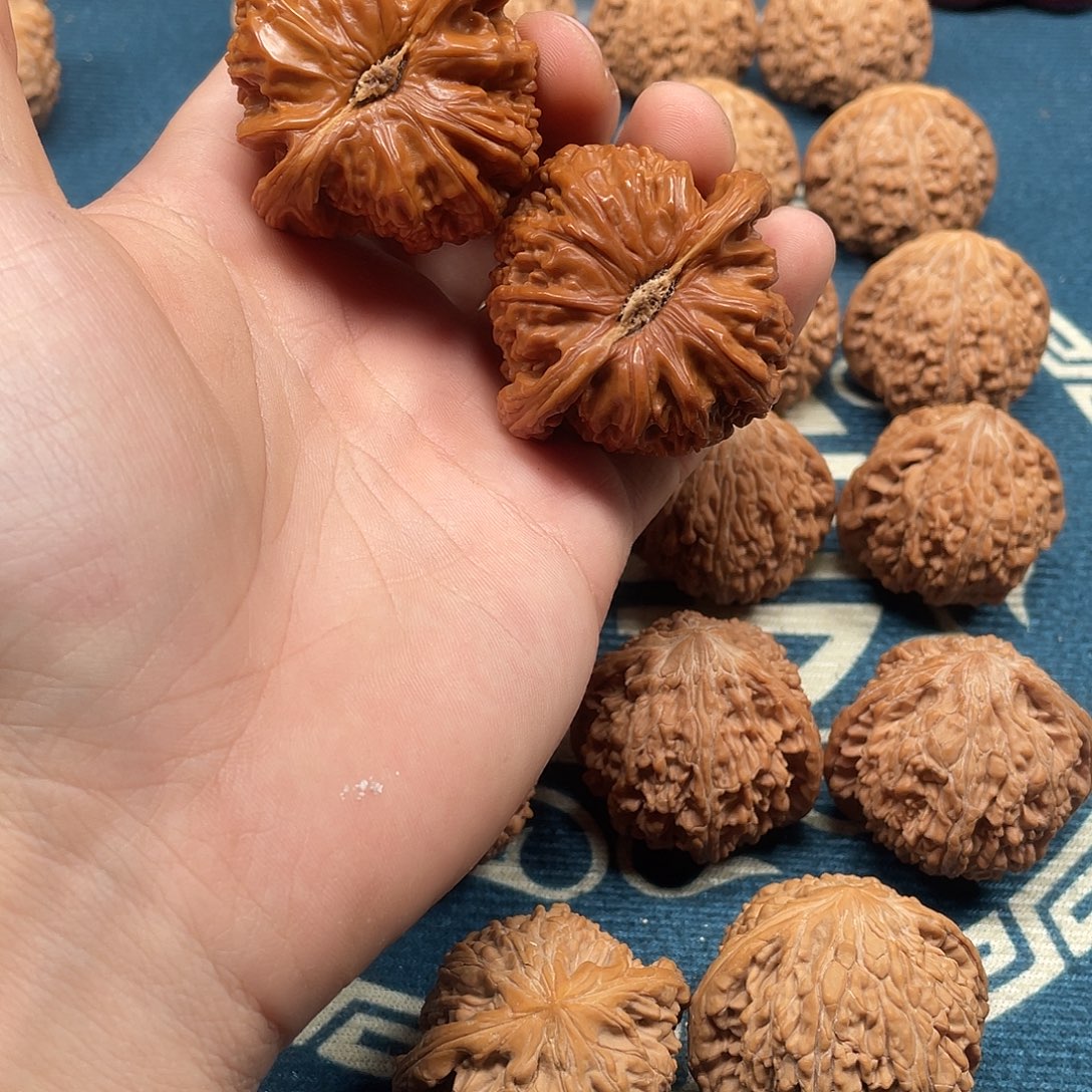 ¹****文玩核桃吊坠白石子