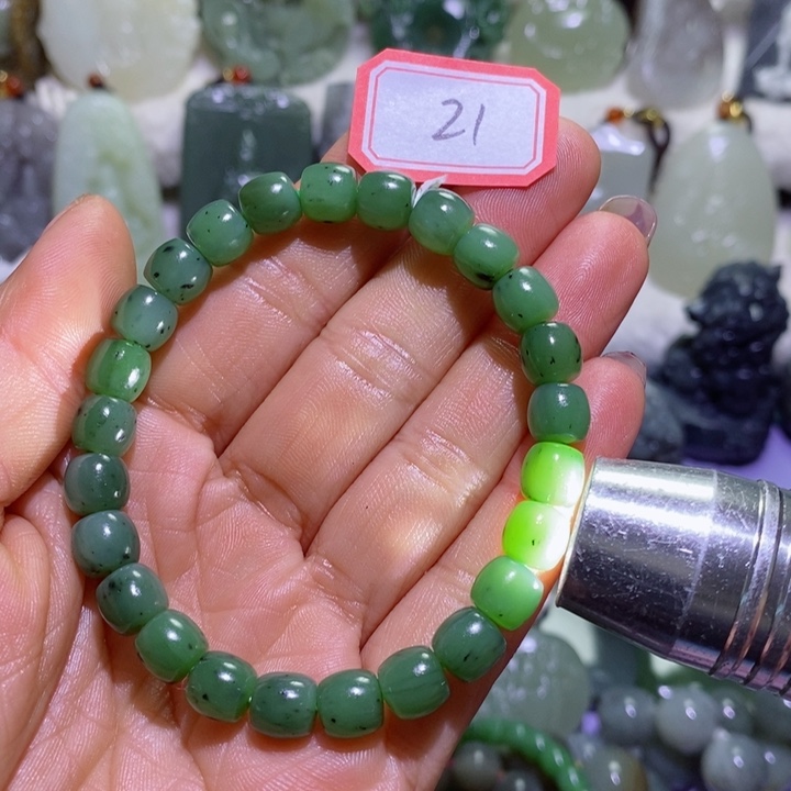 和田玉边角料未镶嵌