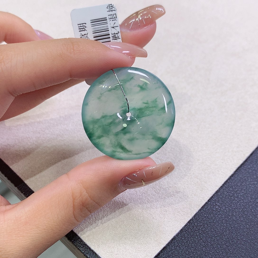 翡翠未镶嵌吊坠(不含链)30-5.7