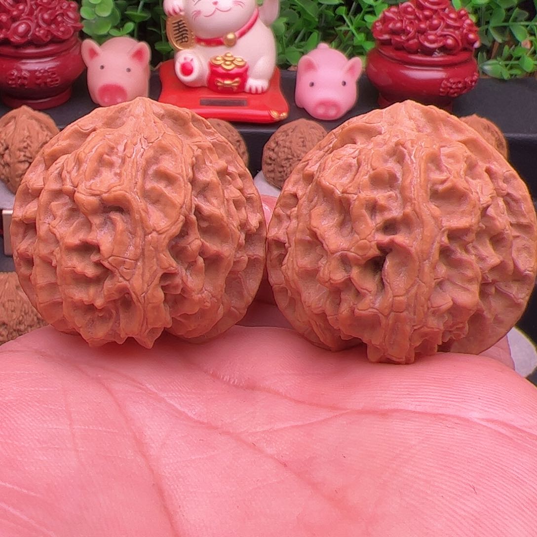 文玩核桃把件正宗老款门头沟苹果园，尺寸41.5