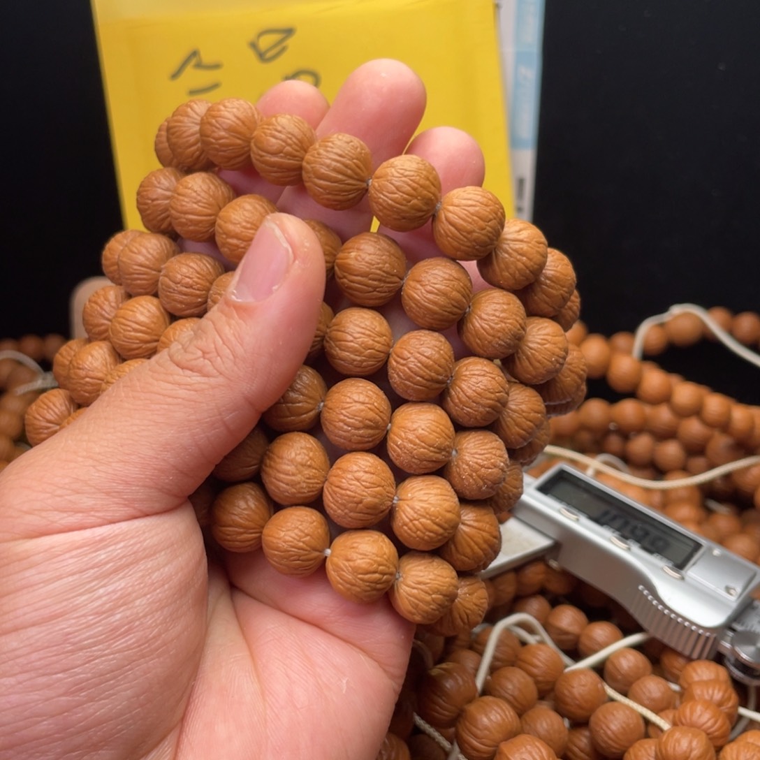 猴头核桃吊坠凤羽13