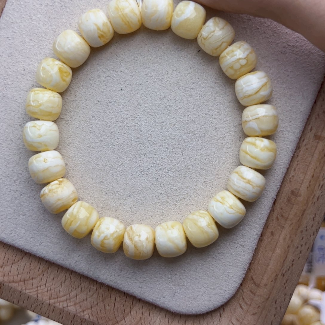 琥珀手链未镶嵌H****K14.71克