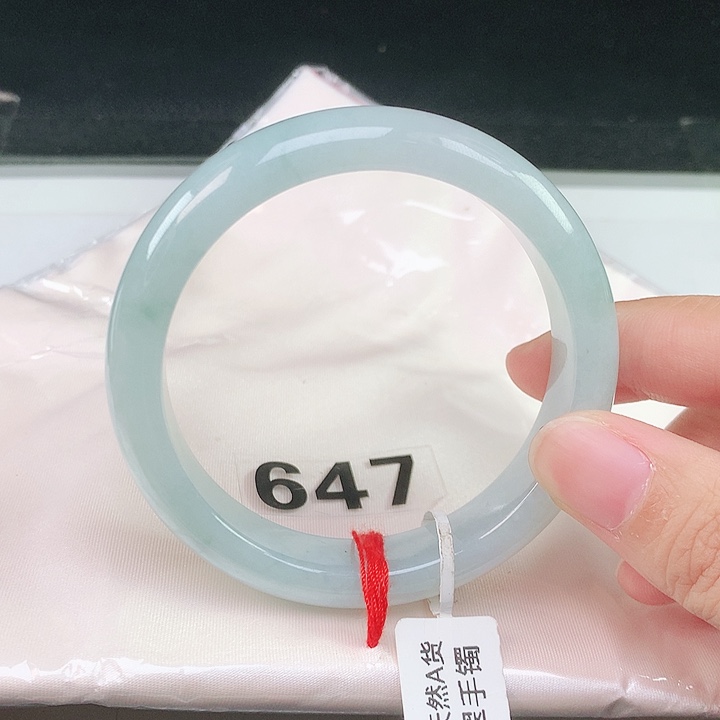 跑***渣翡翠未镶嵌手镯翡翠