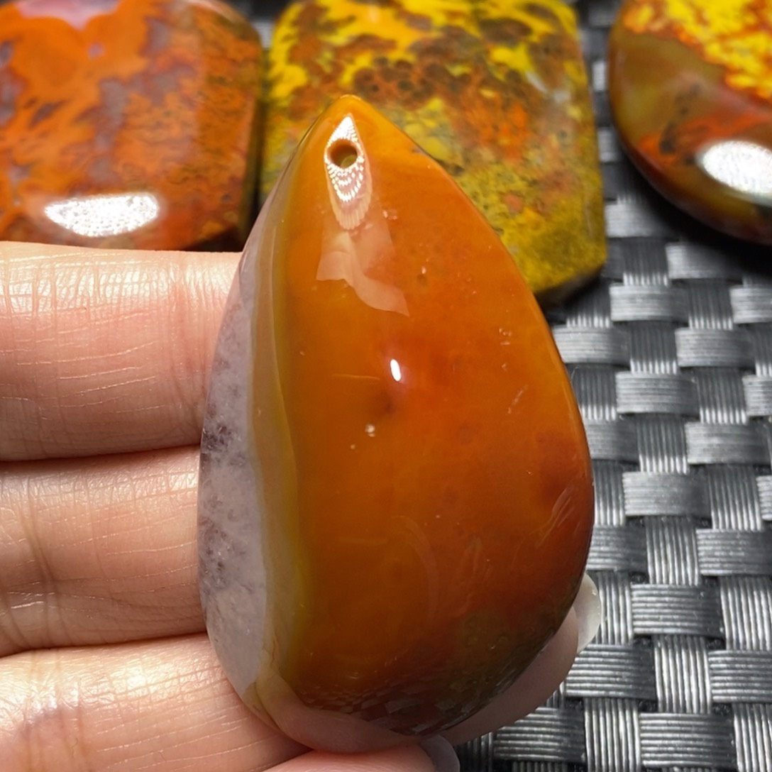 玛瑙/玉髓挂件未镶嵌