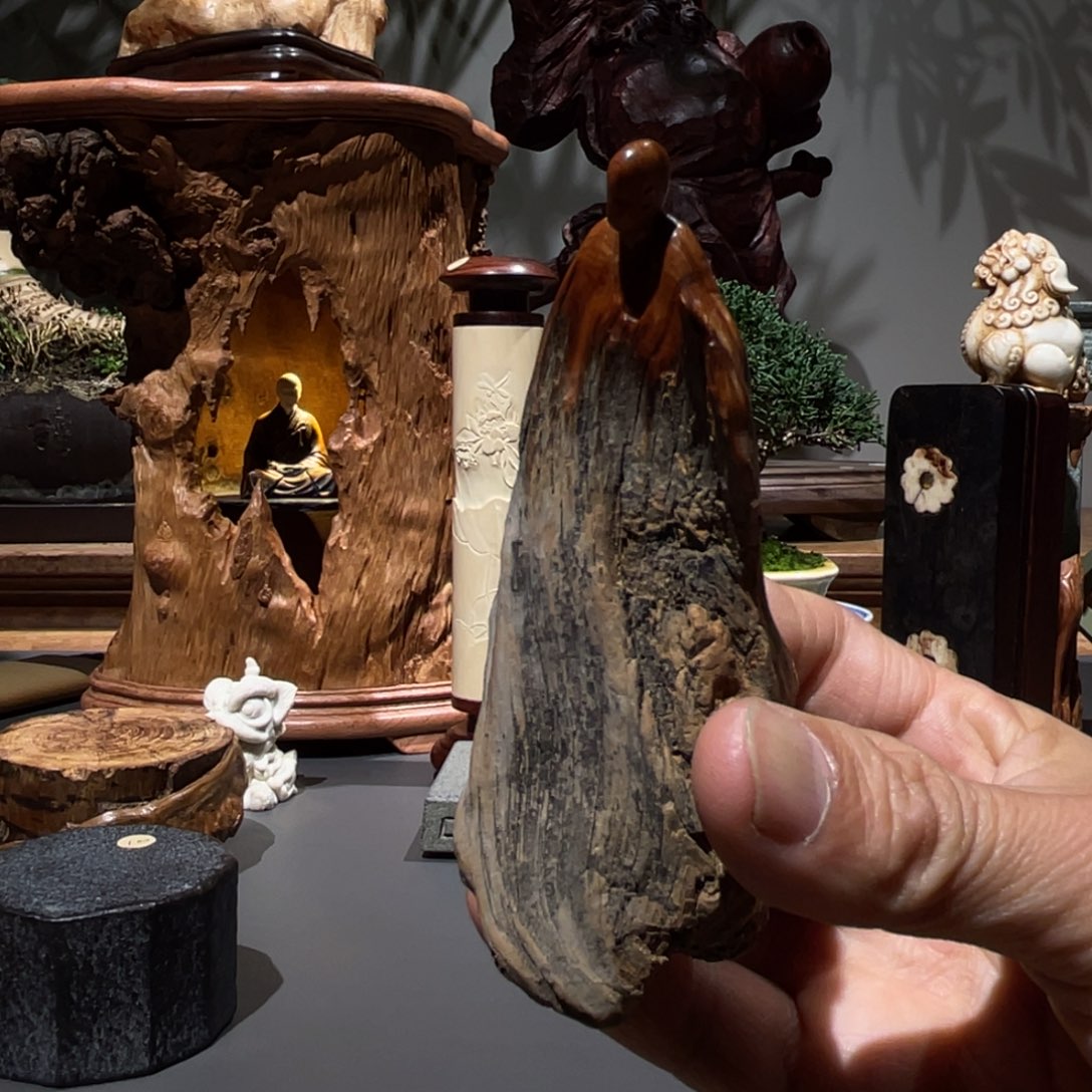 木洪*木雕工艺品批发