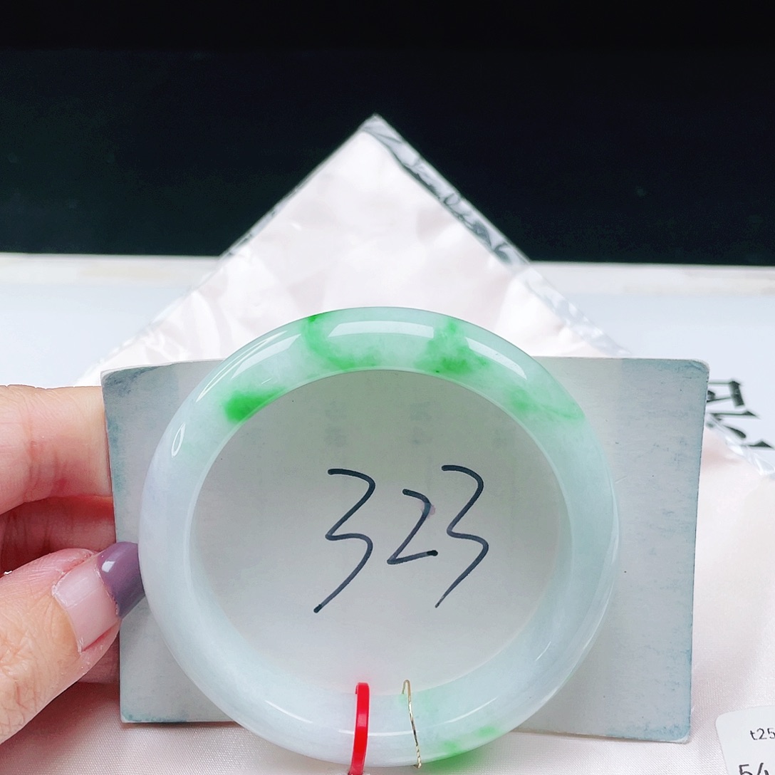 翡翠未镶嵌手镯缅甸翡翠54+