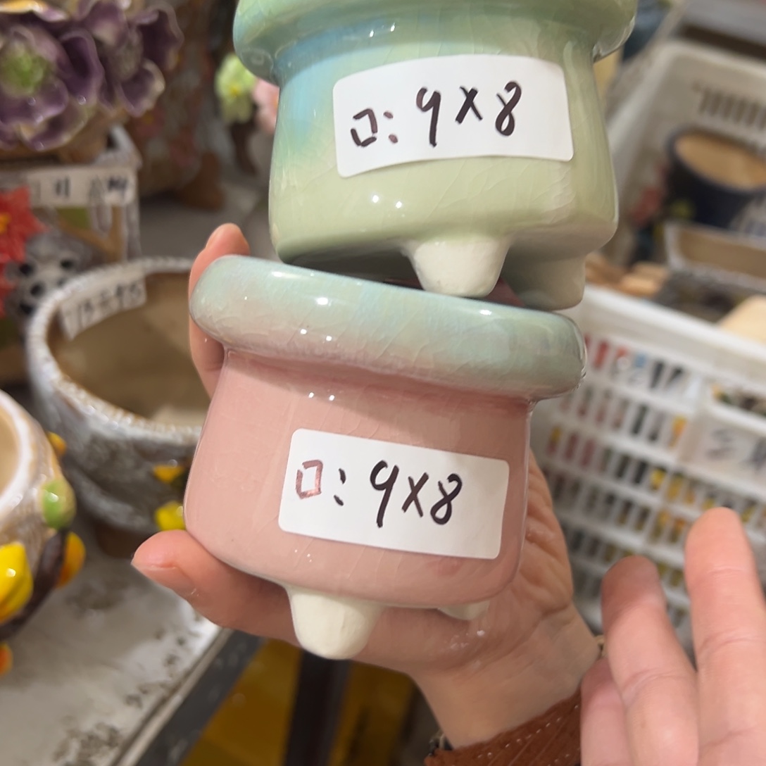 花盆，拍满20发货，退款拉黑颜色随便