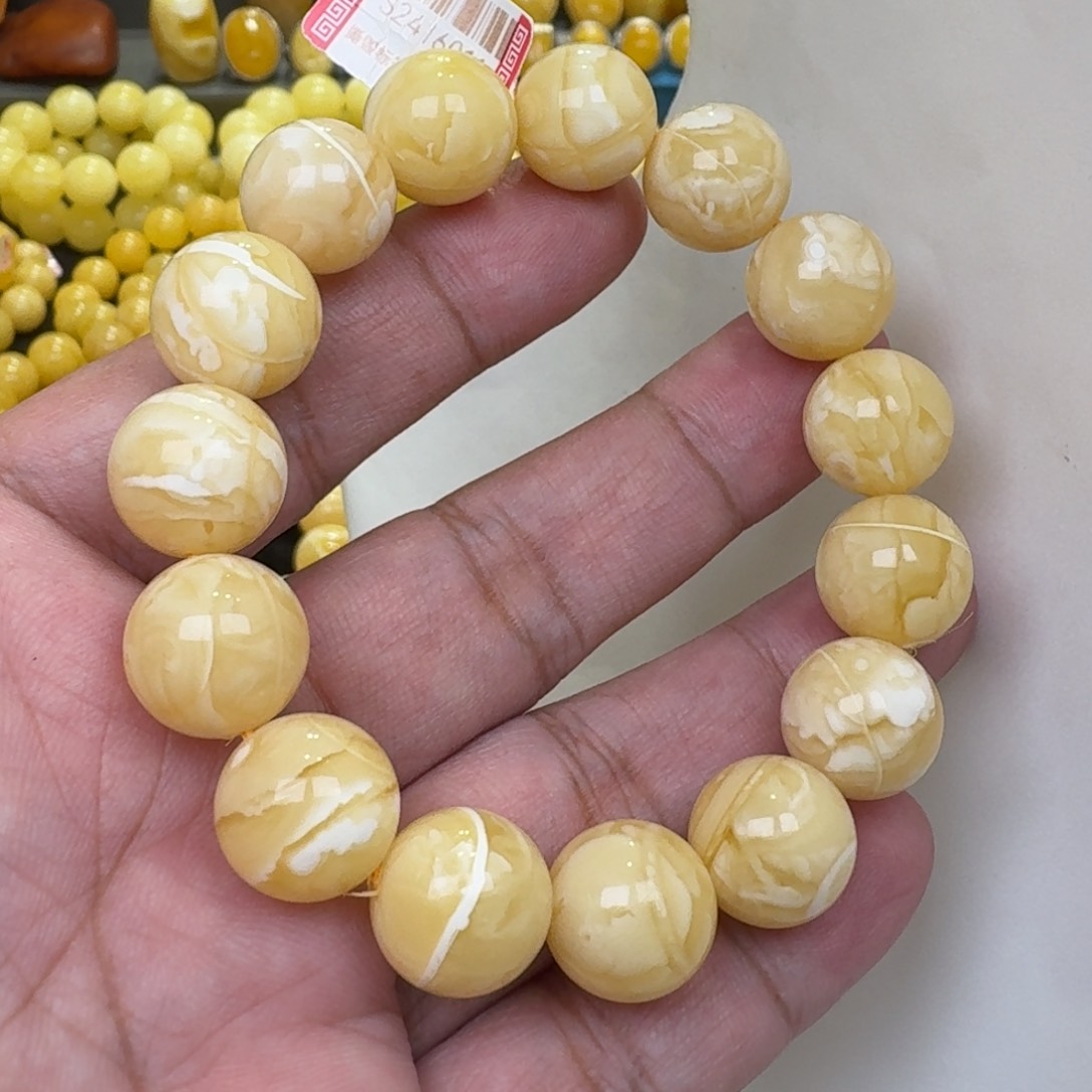 蜜蜡裸石未镶嵌14加23.1克同料