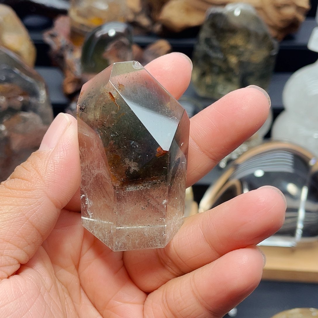 未镶嵌水晶大型摆件（非配饰）