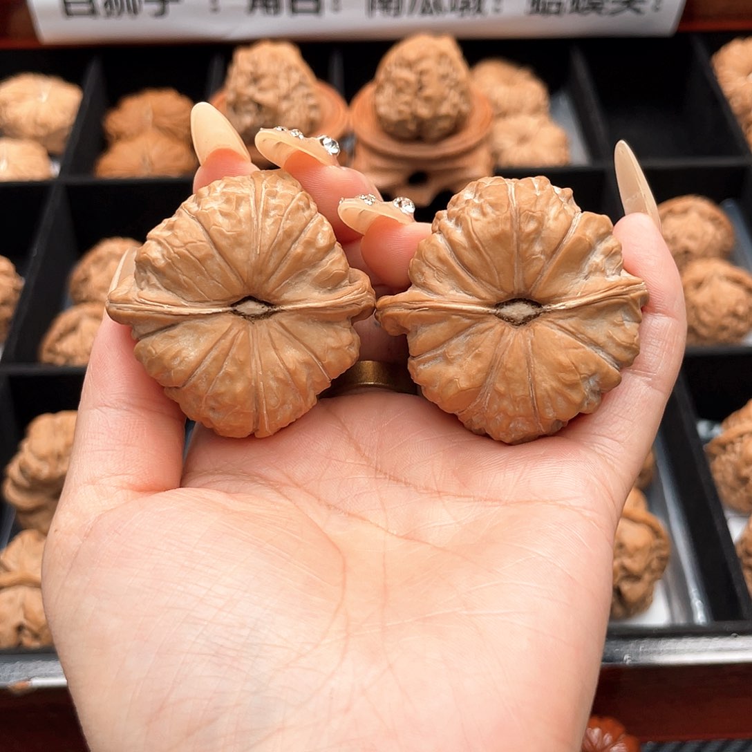 把件文玩核桃@***-45南瓜边肚同尺深凹底近正肩4504